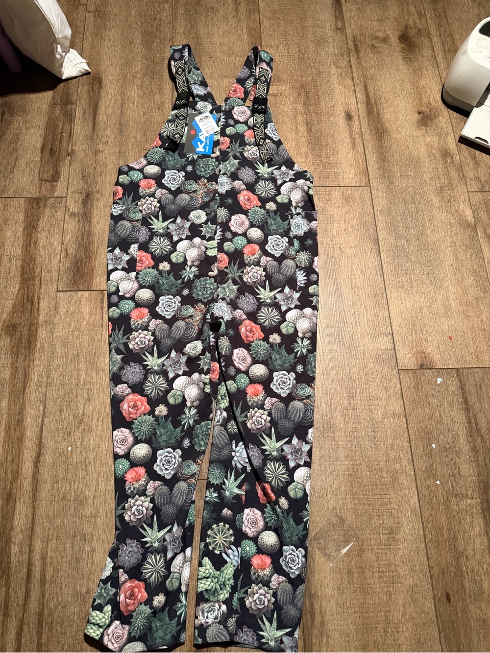 Kavu Overalls Bibs S Cactus San Blas Jumpsuit Garden Plant Pocket Succulent NWT